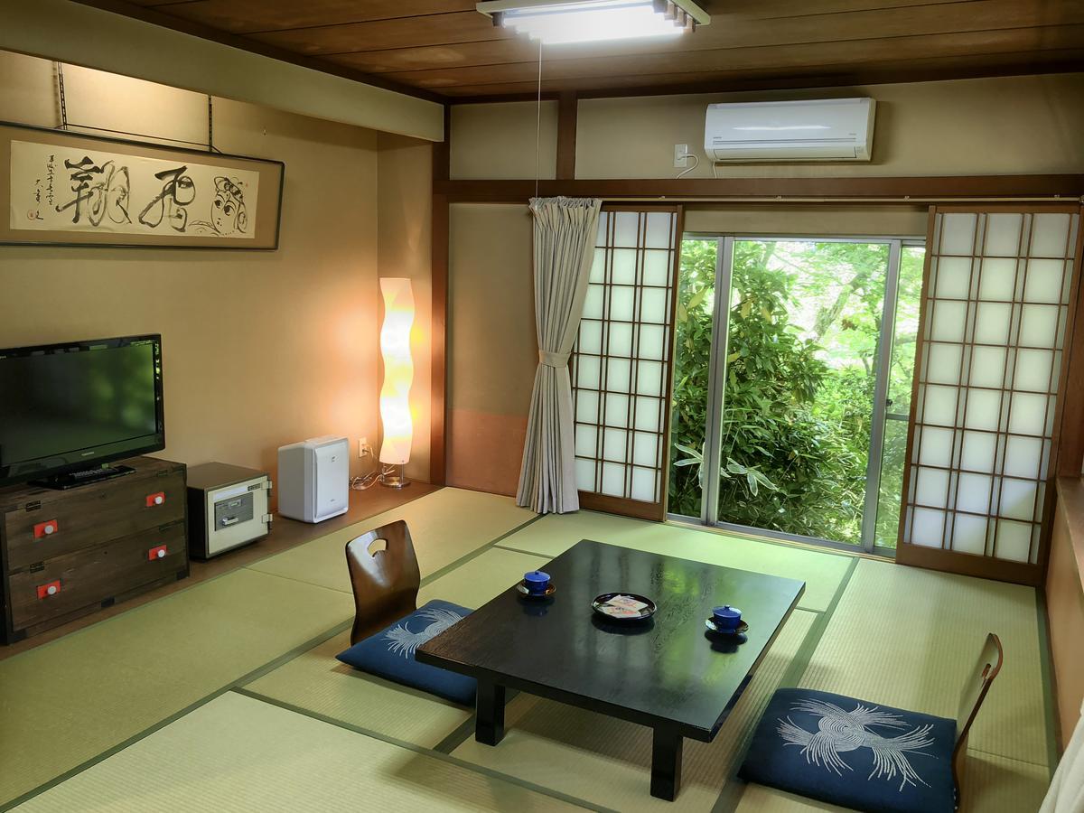 Takasaki Kannonyama Onsen Kinzanso Hotel Eksteriør billede